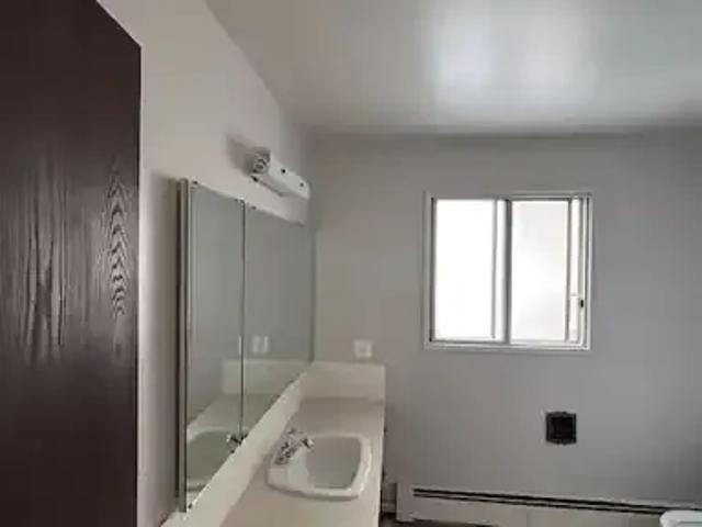 For Rent 1 Bedroom Apartment Edmonton AB DS105467088