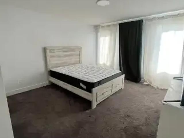 For Rent 1 Bedroom Apartment Edmonton AB DS105486363