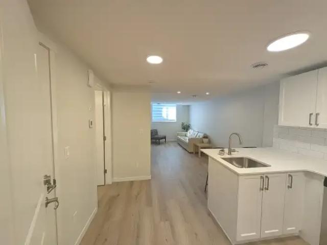 For Rent 1 Bedroom Apartment Edmonton AB DS105526064