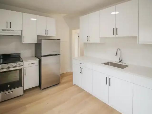 For Rent 1 Bedroom Apartment Edmonton AB DS105580543