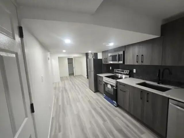 For Rent 1 Bedroom Apartment Edmonton AB DS105580819