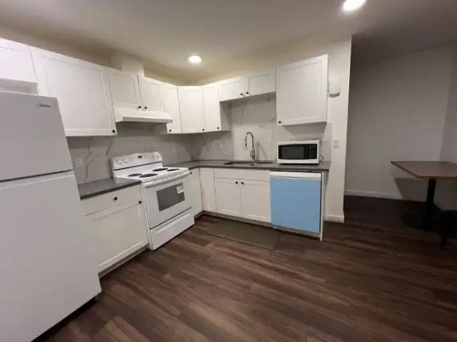 For Rent 1 Bedroom Apartment Edmonton AB DS105793228