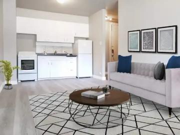 Central Mcdougall, Edmonton, Alberta - Balcony