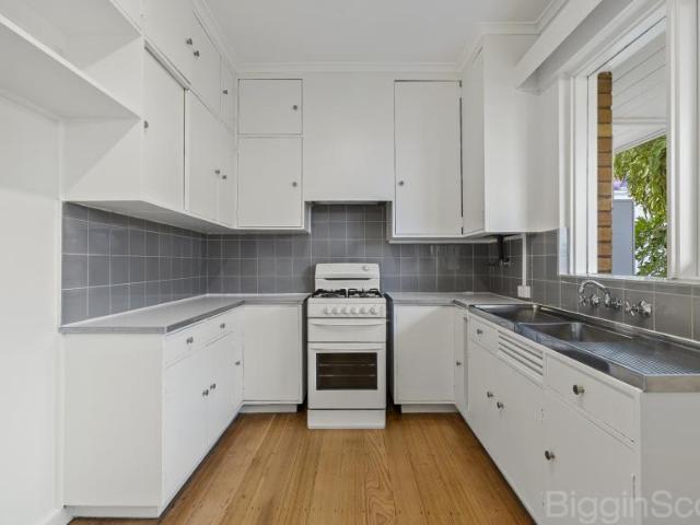 For Rent 1 Bedroom Apartment Elwood VIC DS105824800