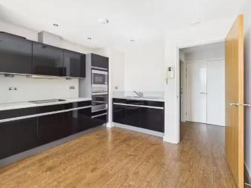 Just in! 1 bedroom apartment for rent in Broughton Road, Skipt.