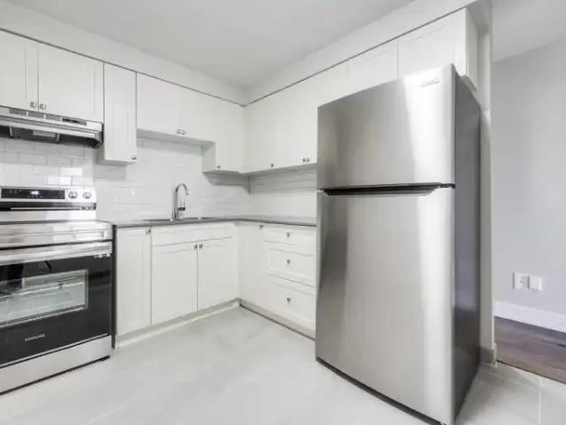 For Rent 1 Bedroom Apartment Guelph ON DS103337744
