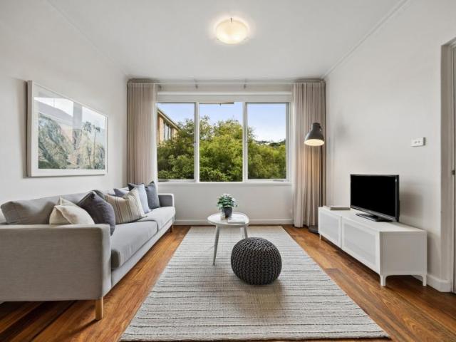 For Rent 1 Bedroom Apartment Hawthorn VIC DS105011896