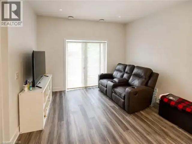 For Rent 1 Bedroom Apartment Kitchener ON DS105072136