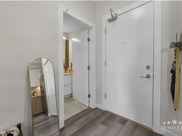 For Rent 1 Bedroom Apartment Langley BC DS105135784
