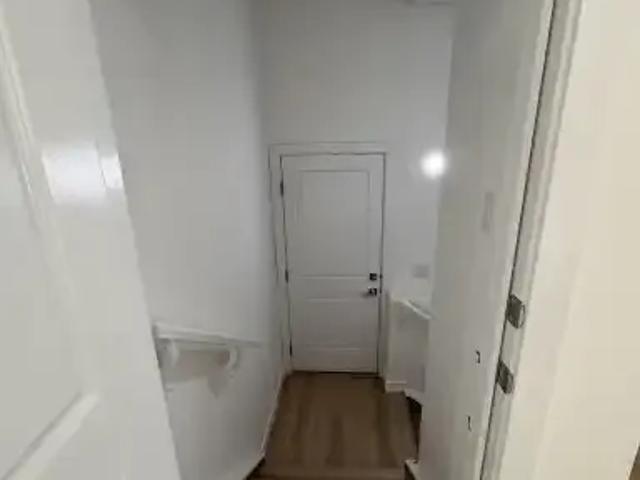 For Rent 1 Bedroom Apartment Leduc AB DLS104794624