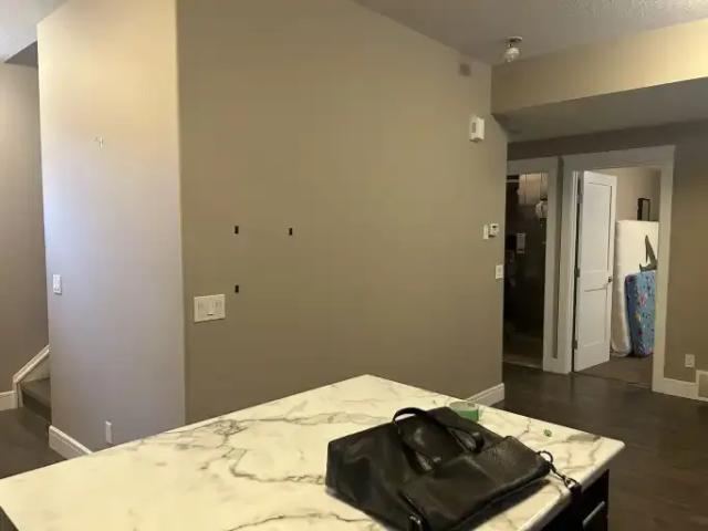 For Rent 1 Bedroom Apartment Leduc AB DS103355262