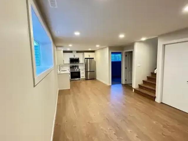 For Rent 1 Bedroom Apartment Lethbridge AB DS105248695