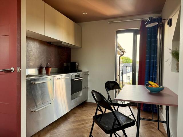 For Rent 1 Bedroom Apartment London London DS105005876
