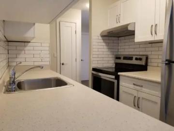 For Rent 1 Bedroom Apartment Penticton BC DS103410586