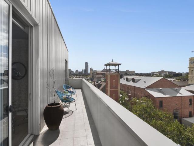 For Rent 1 Bedroom Apartment Prahran VIC DS101580631