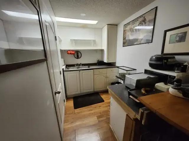 For Rent 1 Bedroom Apartment Red Deer AB DS105150840