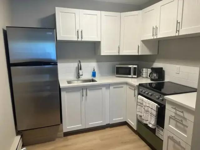 For Rent 1 Bedroom Apartment Red Deer AB DS99342634