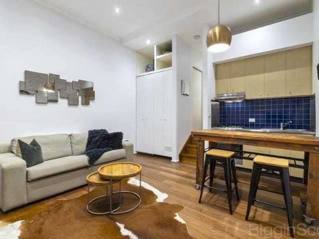 For Rent 1 Bedroom Apartment St Kilda VIC DS104184947