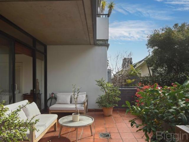For Rent 1 Bedroom Apartment St Kilda VIC DS105824968