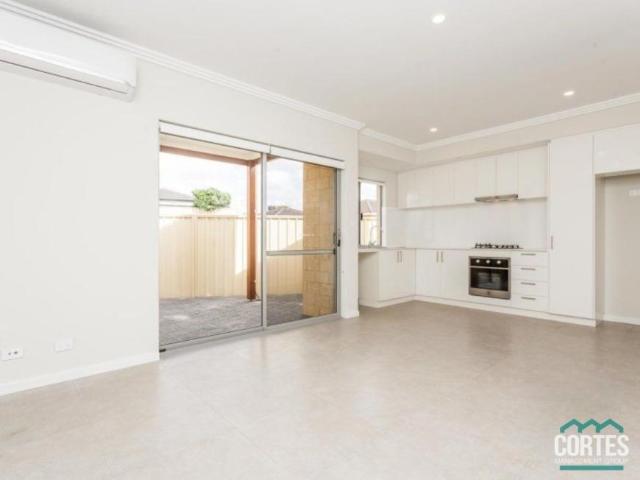 For Rent 1 Bedroom Apartment SPEARWOOD WA DS105581157