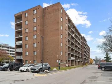 For Rent 1 Bedroom Apartment Tecumseh ON DS102950888