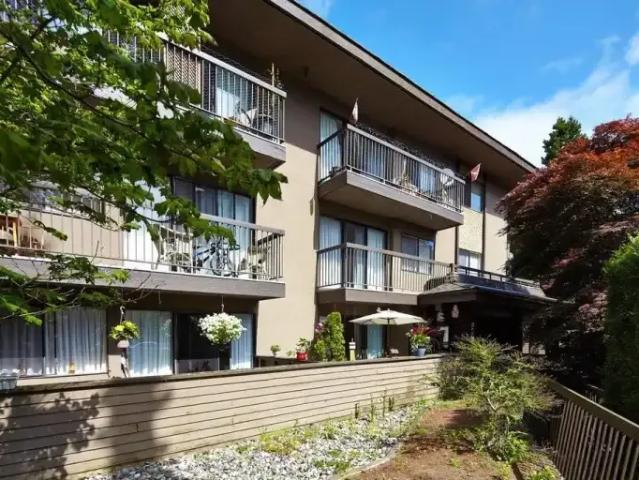 For Rent 1 Bedroom Apartment White Rock BC DLS102847125