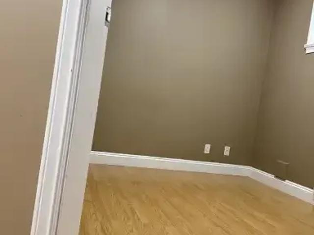 For Rent 1 Bedroom Apartment White Rock BC DS104182254