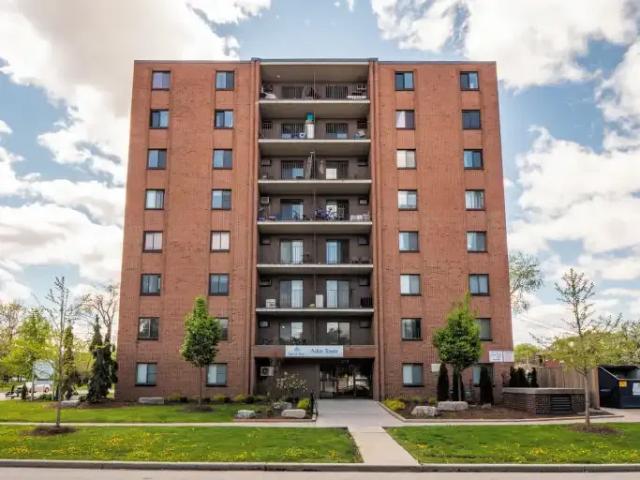 For Rent 1 Bedroom Apartment Windsor ON DS105070954
