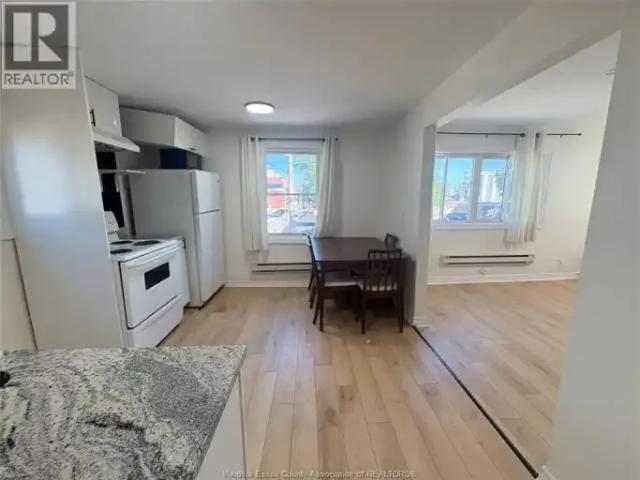 For Rent 1 Bedroom Apartment Windsor ON DS105135747