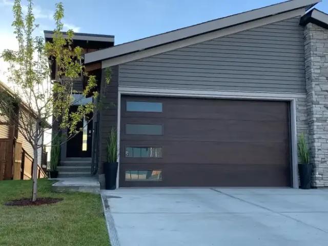 For Rent 1 Bedroom House Cochrane AB DS104597773