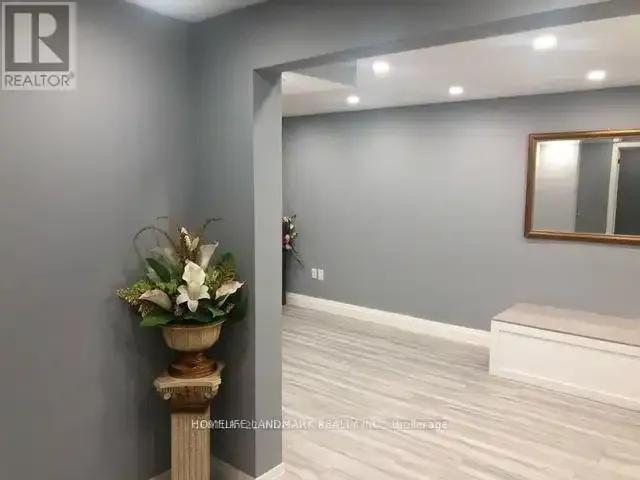 For Rent 1 Bedroom House Ajax ON DS105327204