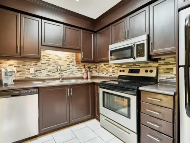For Rent 1 Bedroom House Guelph ON DS104841814