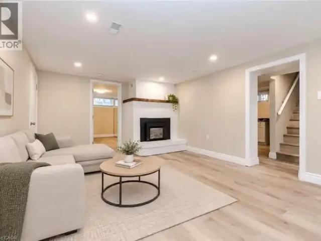 For Rent 1 Bedroom House Kitchener ON DS105602240