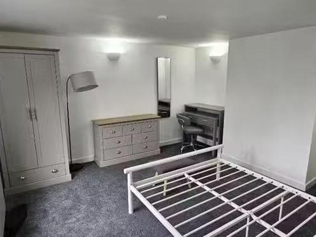 Cheap 1 bedroom house share for rent in Joscelyn Yard, Dunmow.