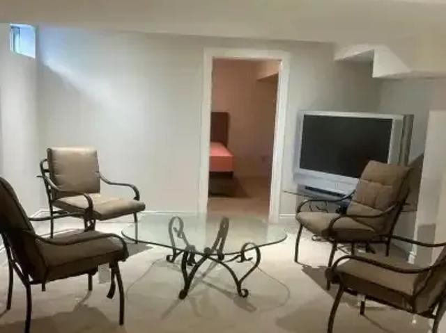 For Rent 1 Bedroom House Richmond Hill ON DS105072179