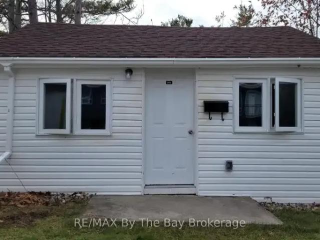For Rent 1 Bedroom House Wasaga Beach ON DS105394905
