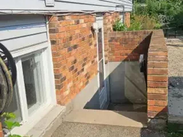 For Rent 1 Bedroom House Welland ON DS104563626