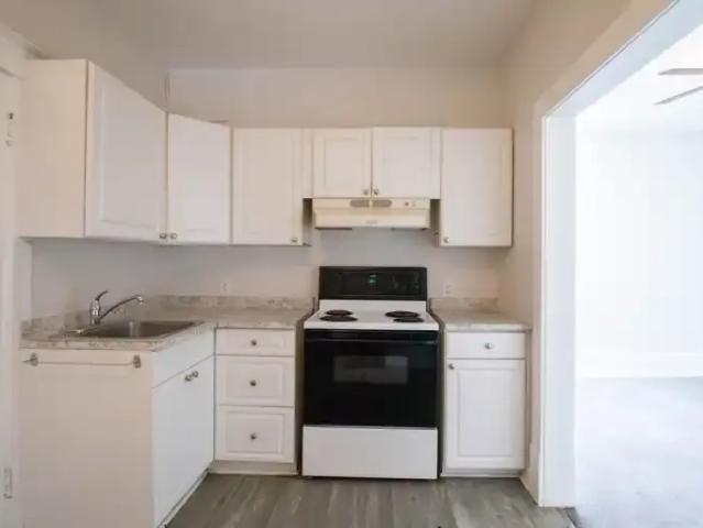 For Rent 1 Bedroom House Welland ON DS105185861
