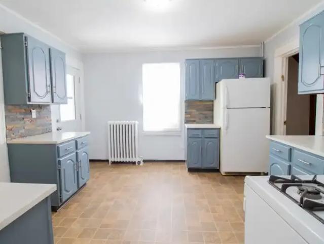 For Rent 1 Bedroom House Welland ON DS105185862