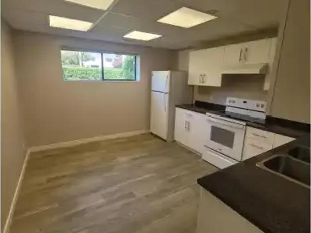 For Rent 1 Bedroom House White Rock BC DS103119170