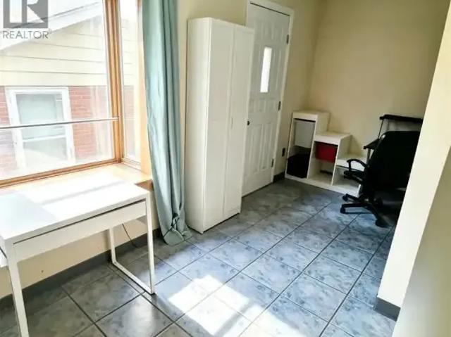 For Rent 1 Bedroom House Windsor ON DS104638569