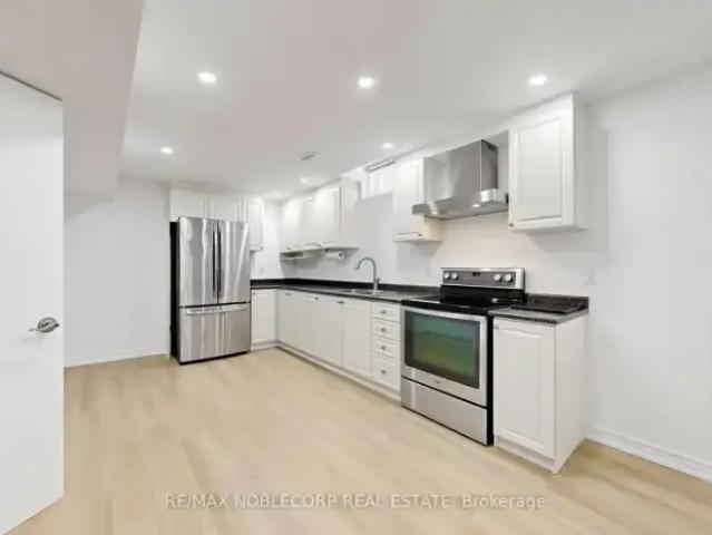 For Rent 1 Bedroom House Vaughan ON DS105249132