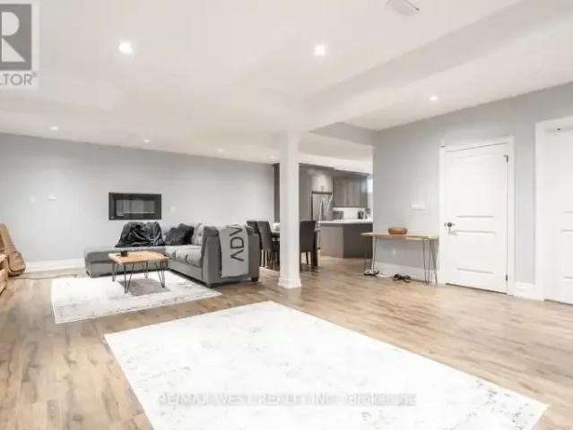 For Rent 1 Bedroom House Vaughan ON DS105411005