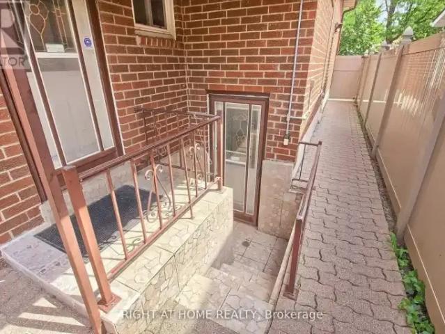 For Rent 1 Bedroom House Vaughan ON DS105565547