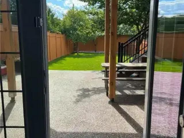 For Rent 1 Bedroom House Vaughan ON DS105674879