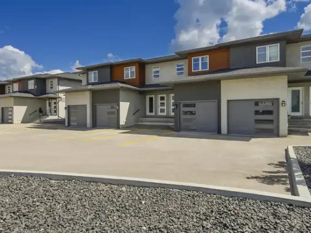 For Rent 1 Bedroom Townhouse Blumenort MB DS105337271