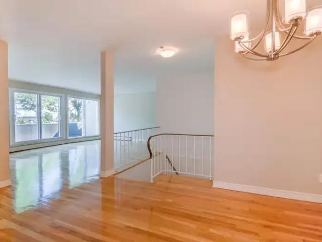 For Rent 1 Bedroom Townhouse Dorval QC DS103919899