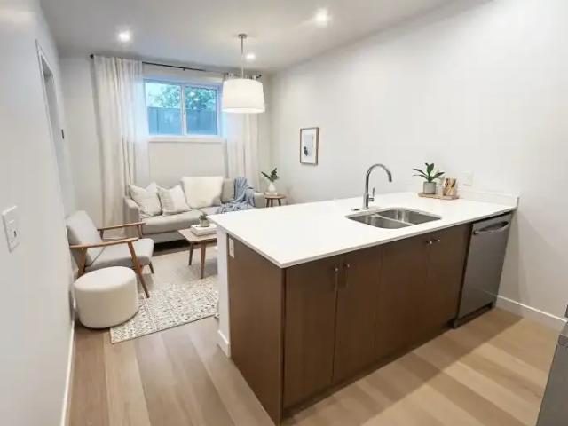For Rent 1 Bedroom Townhouse Edmonton AB DLS105072016