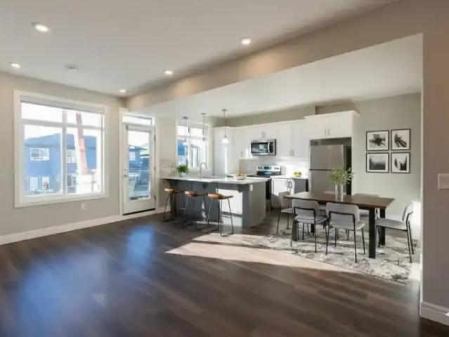 For Rent 1 Bedroom Townhouse Edmonton AB DS103574133
