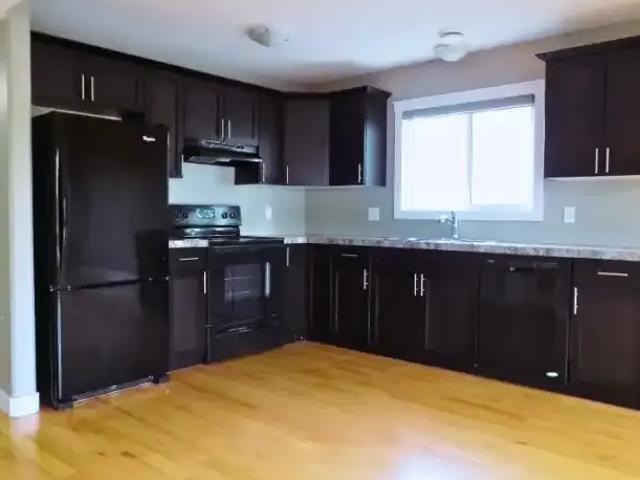 For Rent 1 Bedroom Townhouse Grande Prairie AB DS104841693